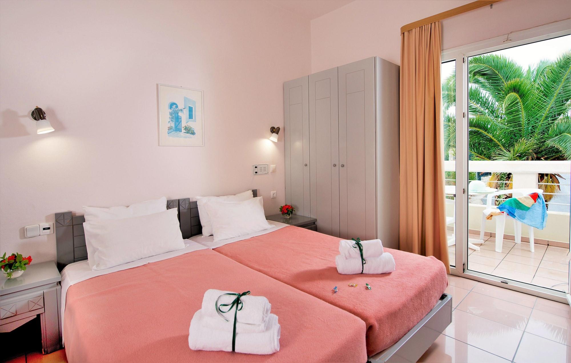 Scala Hotel-Apartments Agia Pelagia Quarto foto